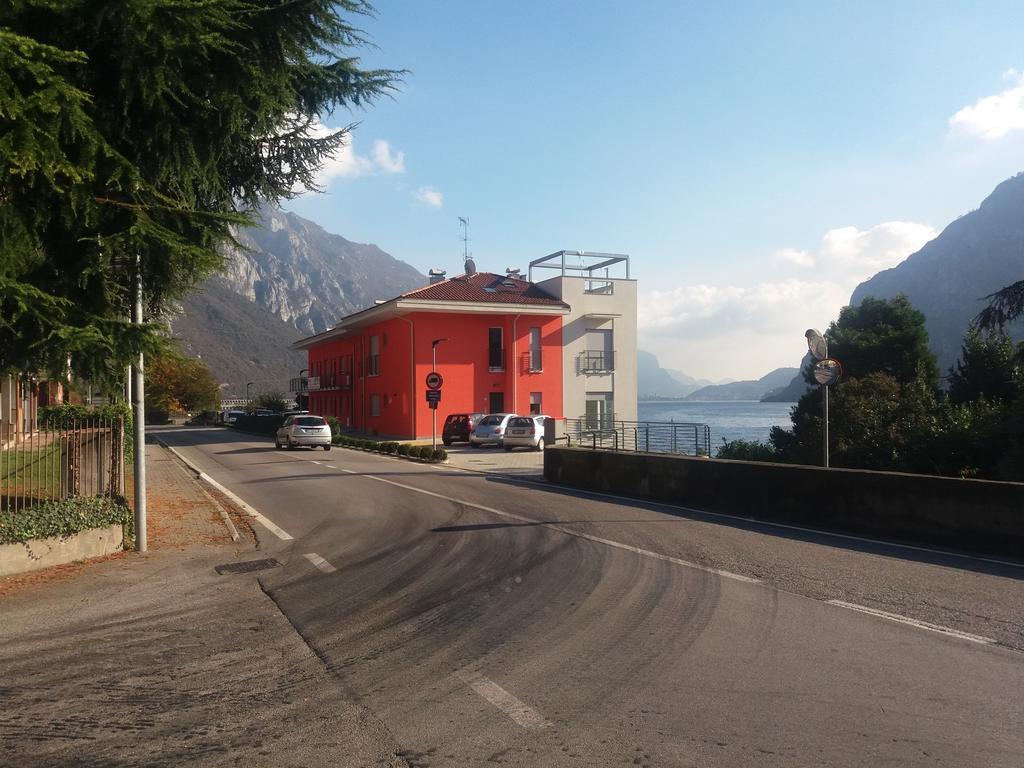 A...Fior Di Lago Abbadia Lariana Buitenkant foto